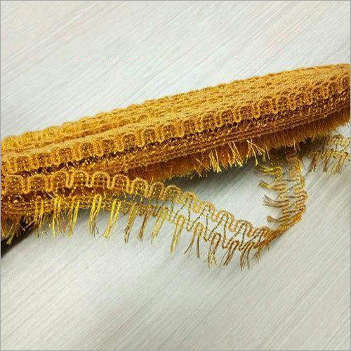 विभिन्न रंगों में उपलब्ध: 17 मीटर दुपट्टा फीता