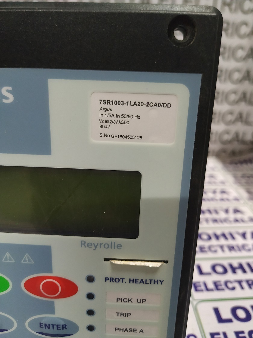 Siemens 7sr1053-1la20-2ca0/dd Relay