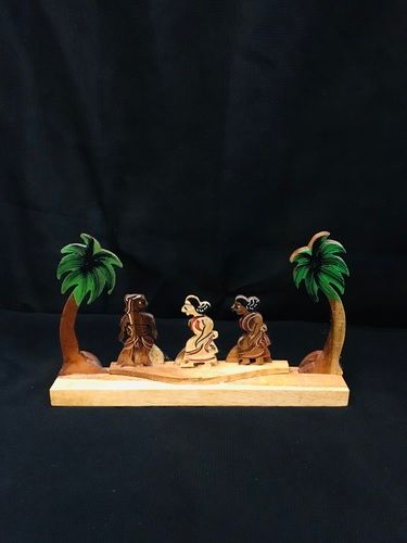 Model Wood Ladies With Trees