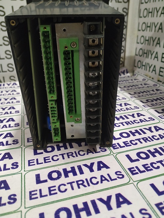 Siemens 7sr1004-3la20-2da0/dd Relay
