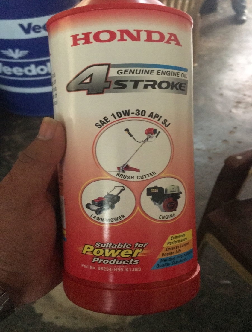 Honda Power Products Genuine Oil 10w30 - 1200ml | Gasoline Engine Oil For Generators, Offering Friction Control, Cooling, And Rust Prevention