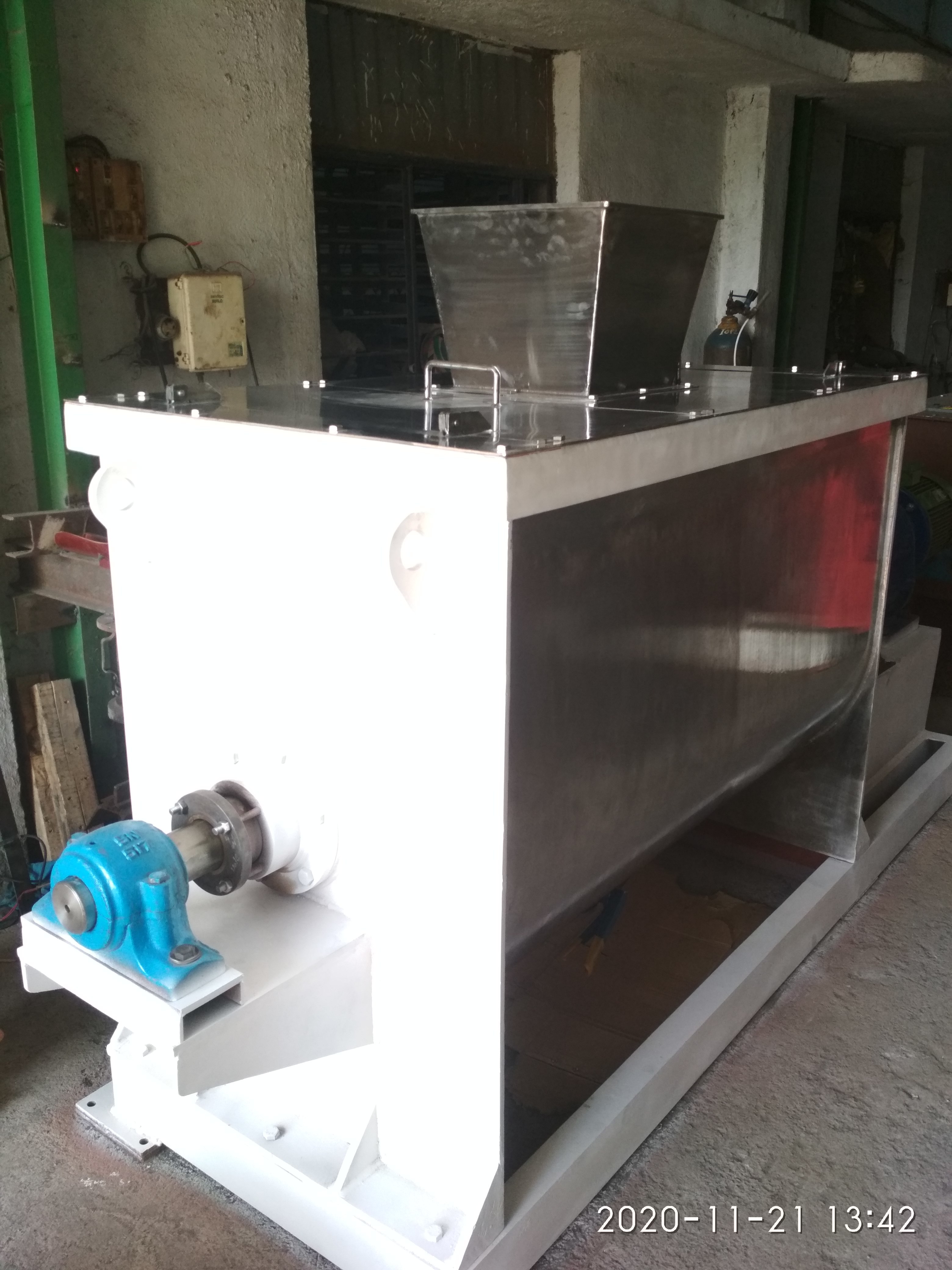 Industrial Wall Putty Plant - Stainless Steel, 2-3 T/h Capacity, White Color | Automatic Operation, 15-20 Min Mixing Time, 19.5 Kw Power