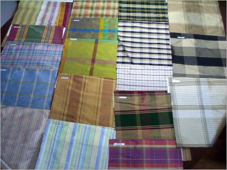 रेशमी कपड़ा/प्लेड/धारी