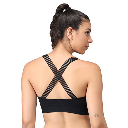 Available In Different Color Ladies Padded Sports Bra
