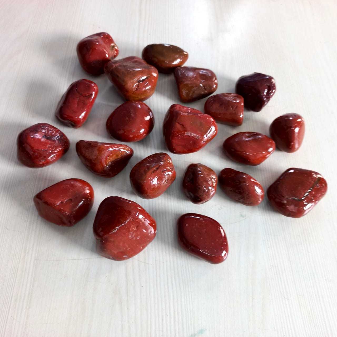 Tumbled Natural Cobbles Stone And Pebbles Stone Dark Brown Polished And High Polished Quality Stone Rocks And Gravels Form Indian Supplier Solid Surface