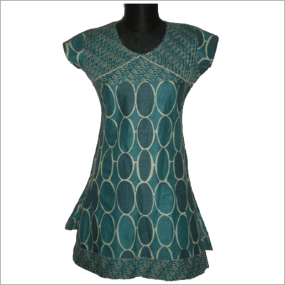 डिजाइनर कुर्ती