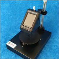 Powder Colorimeter - Machine Weight: 1.6 Kilograms (Kg)
