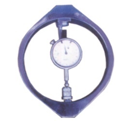 Tension And Compression Type Proving Ring - 200kg To 10,000kg Capacity, Manual Operation, Supplied With Tension Rods And Calibration Charts