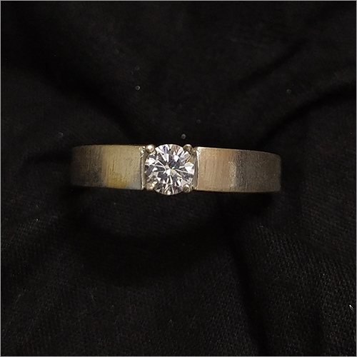 सिंगल बिग स्टोन जेंट्स फिंगर रिंग