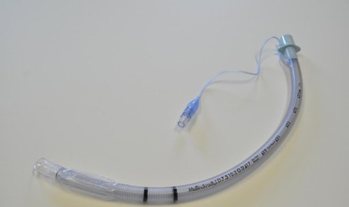 कॉनएक्सपोर्ट एंडोट्रैचियल ट्यूब प्लेन प्रबलित