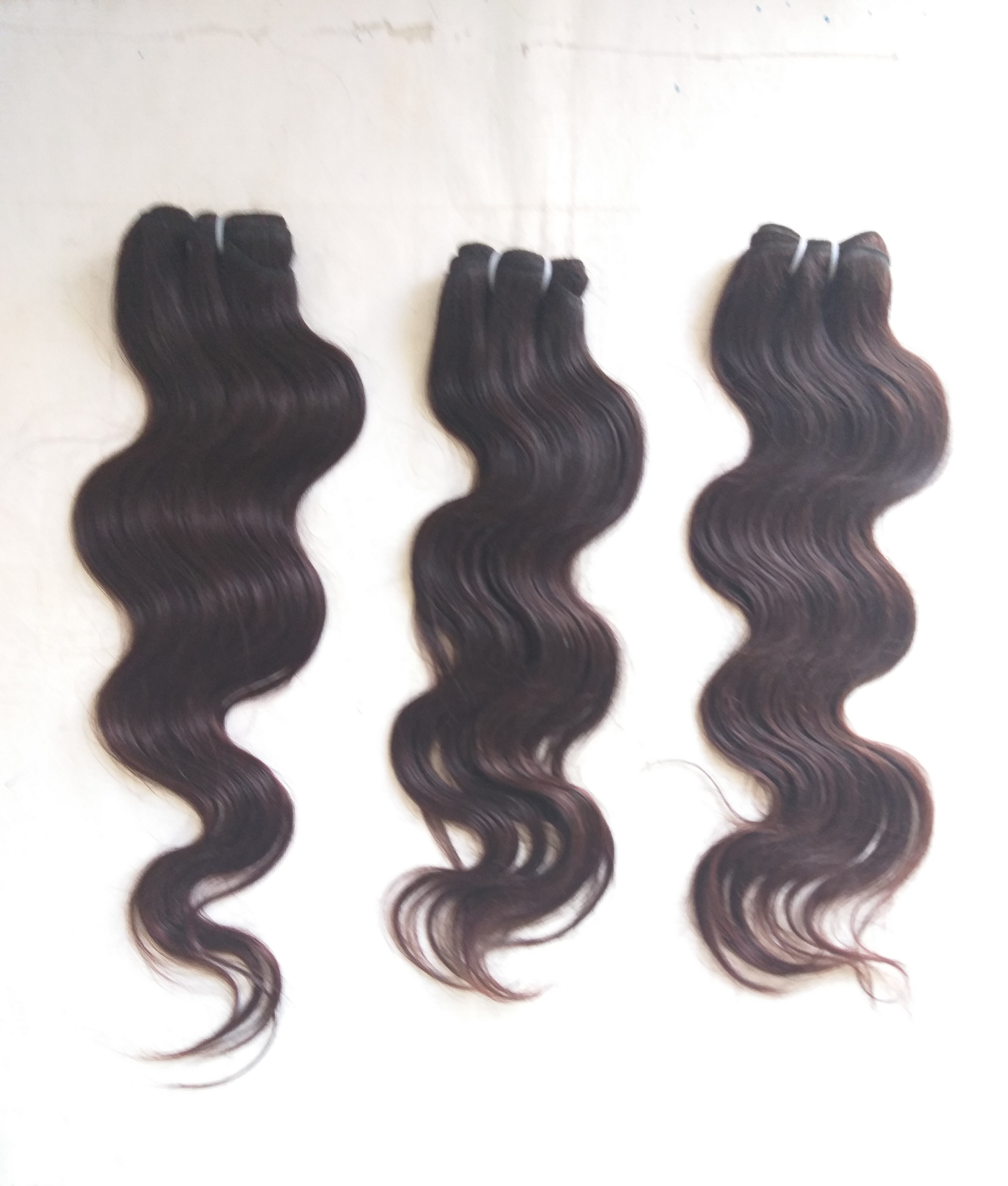 Body Wave Human Hair - 8-34 Inch Remy Indian Hair Weaving , Tangle-free, Soft & Silky, Naturally Colored, Custom Dye Options Available