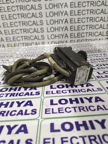 एलन-ब्राडली Y-1003-2-H00AA सर्वो मोटर