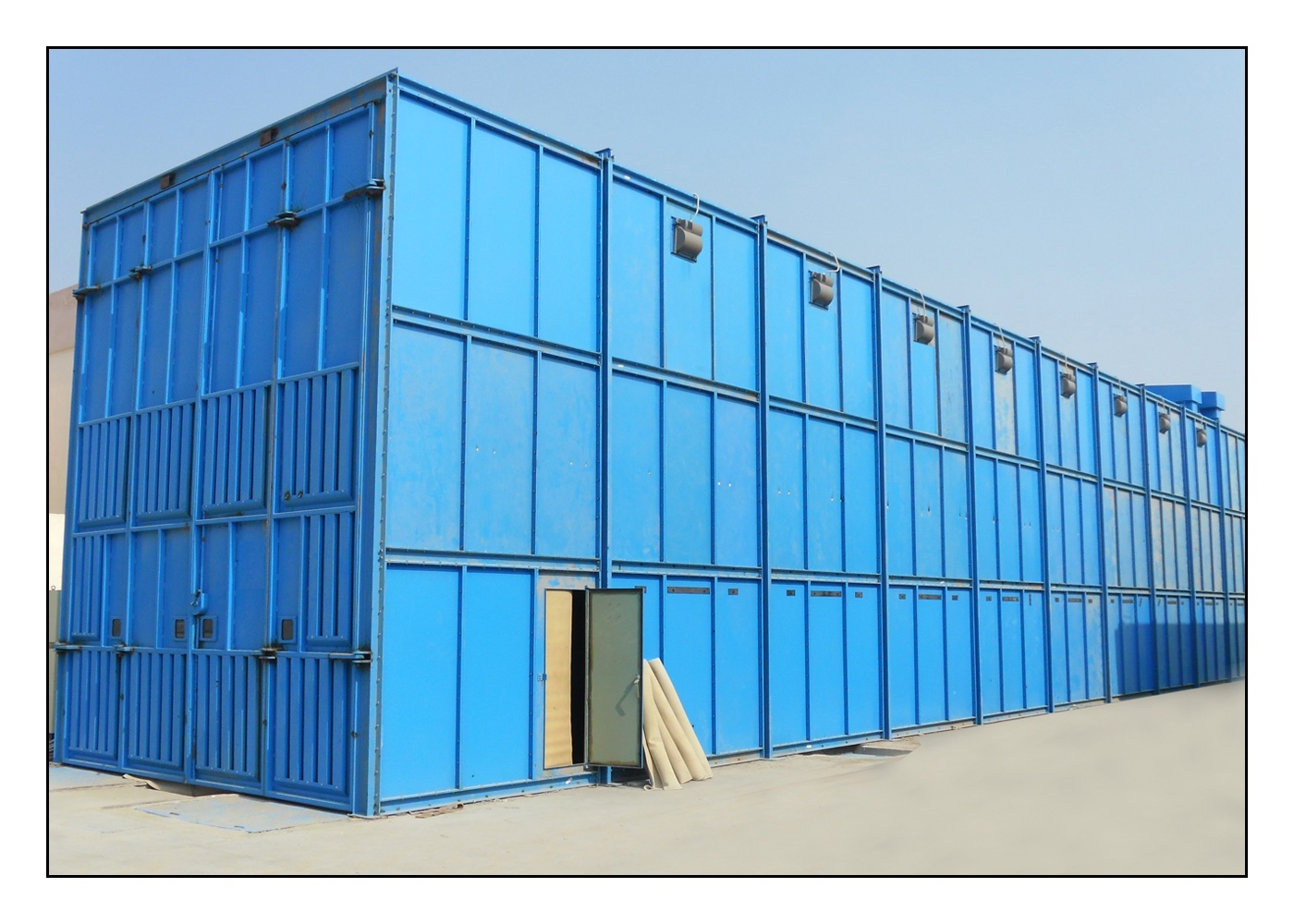 Semi-automatic Blast Room System