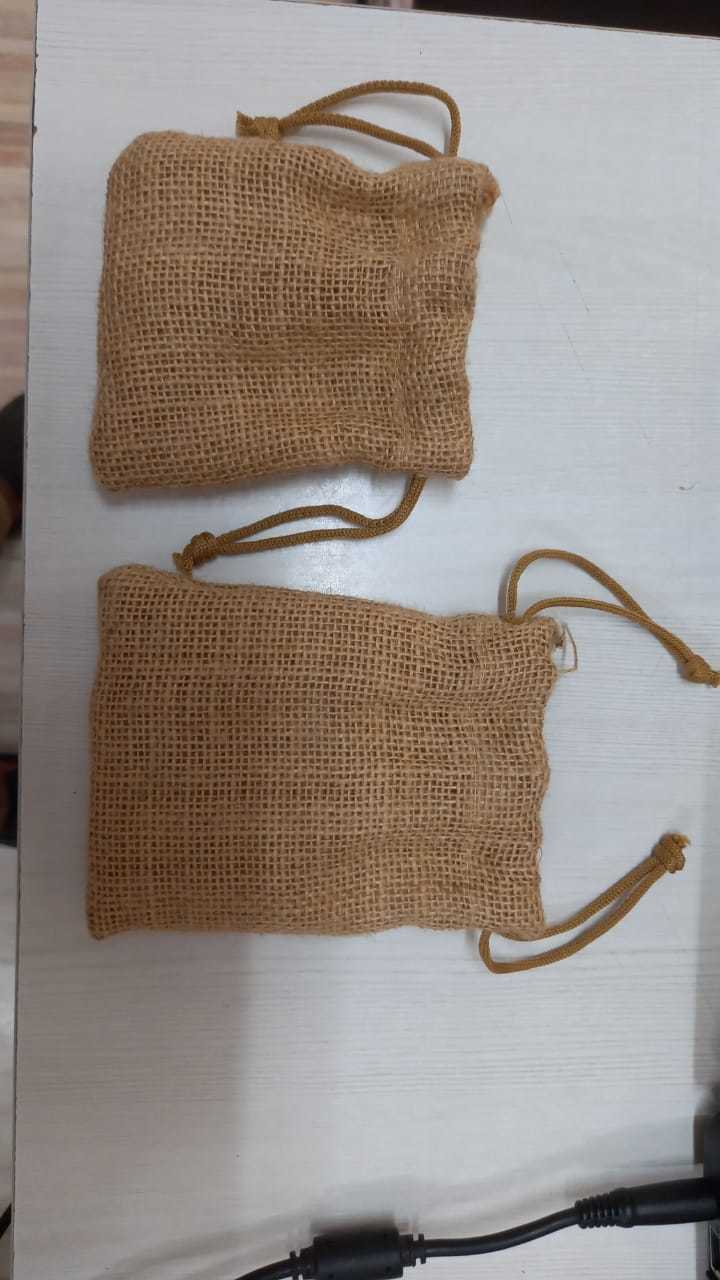 Offwhite Jute Potli