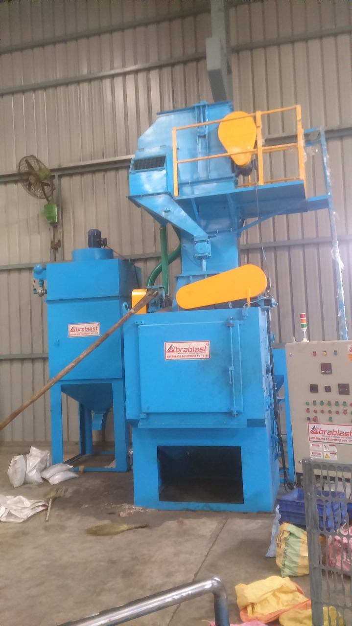 Semi Automatic Tumblast Type Airless Shot Blasting Machine