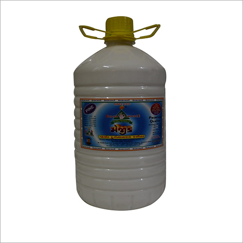 White Floor Cleaner - 5l Plastic Jug, Lemon Scented & Compact Design (12x12x18 Inches)
