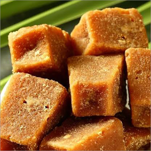 Yellow Jaggery Cube - 100% Organic, Nil Moisture, Sweet Taste , No Artificial Flavor, Ideal for Household & Hotel Use