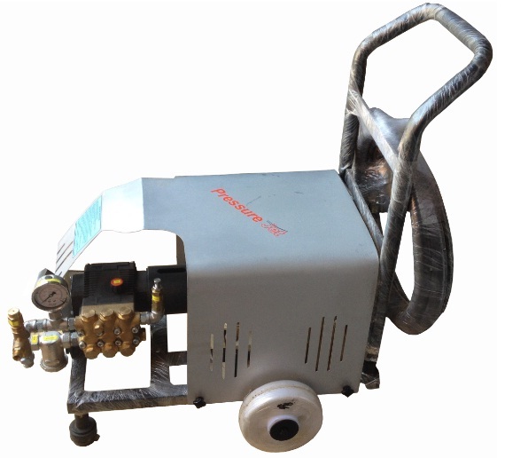 Water Blasting Machine - Application: Chemical Industry