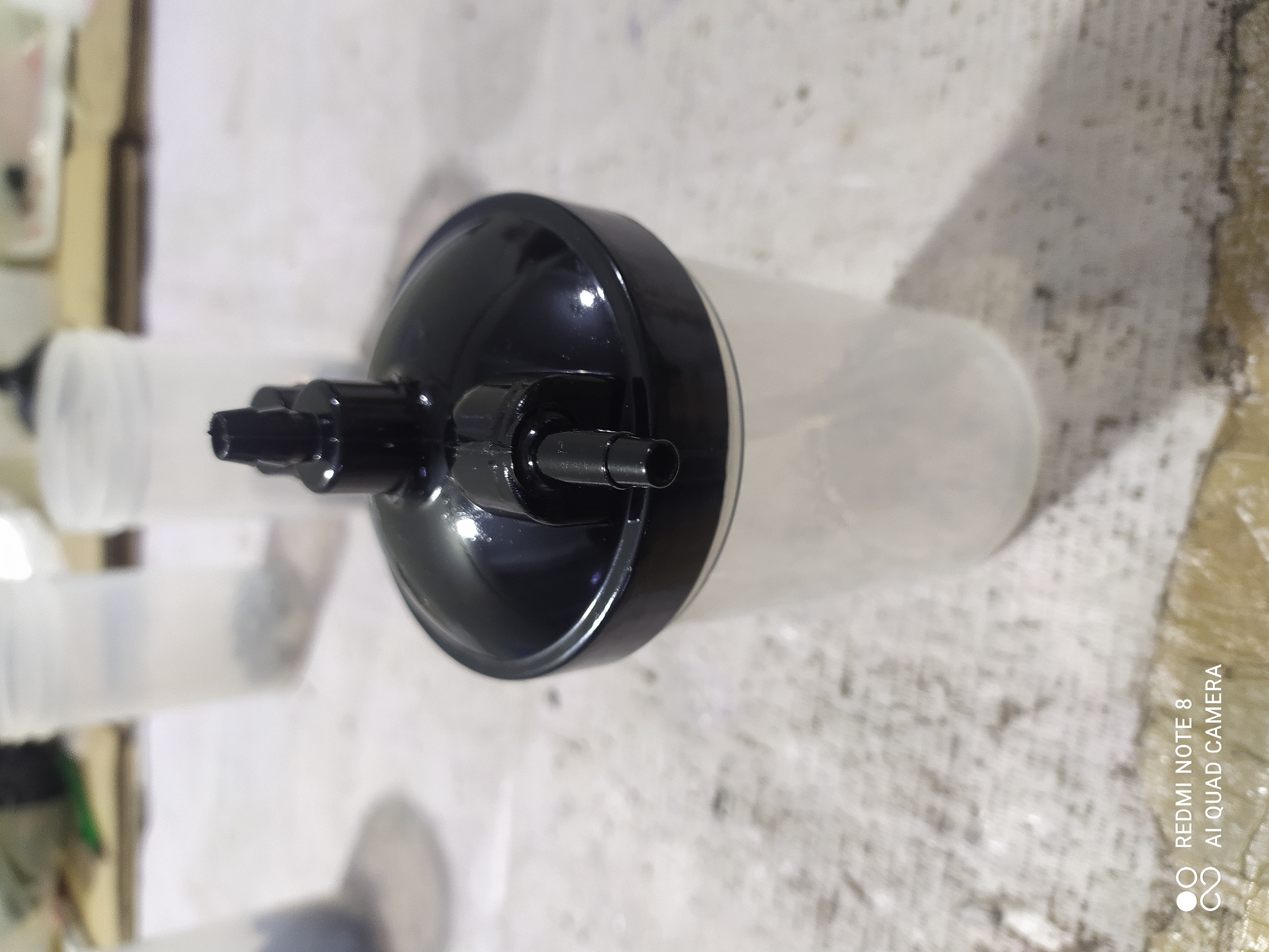 O2 Humidifier Bottle