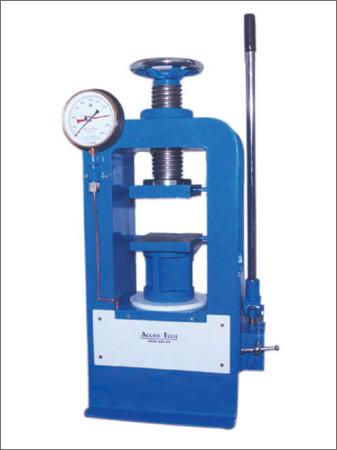 संपीड़न परीक्षण मशीन 1000KN (100 टन)