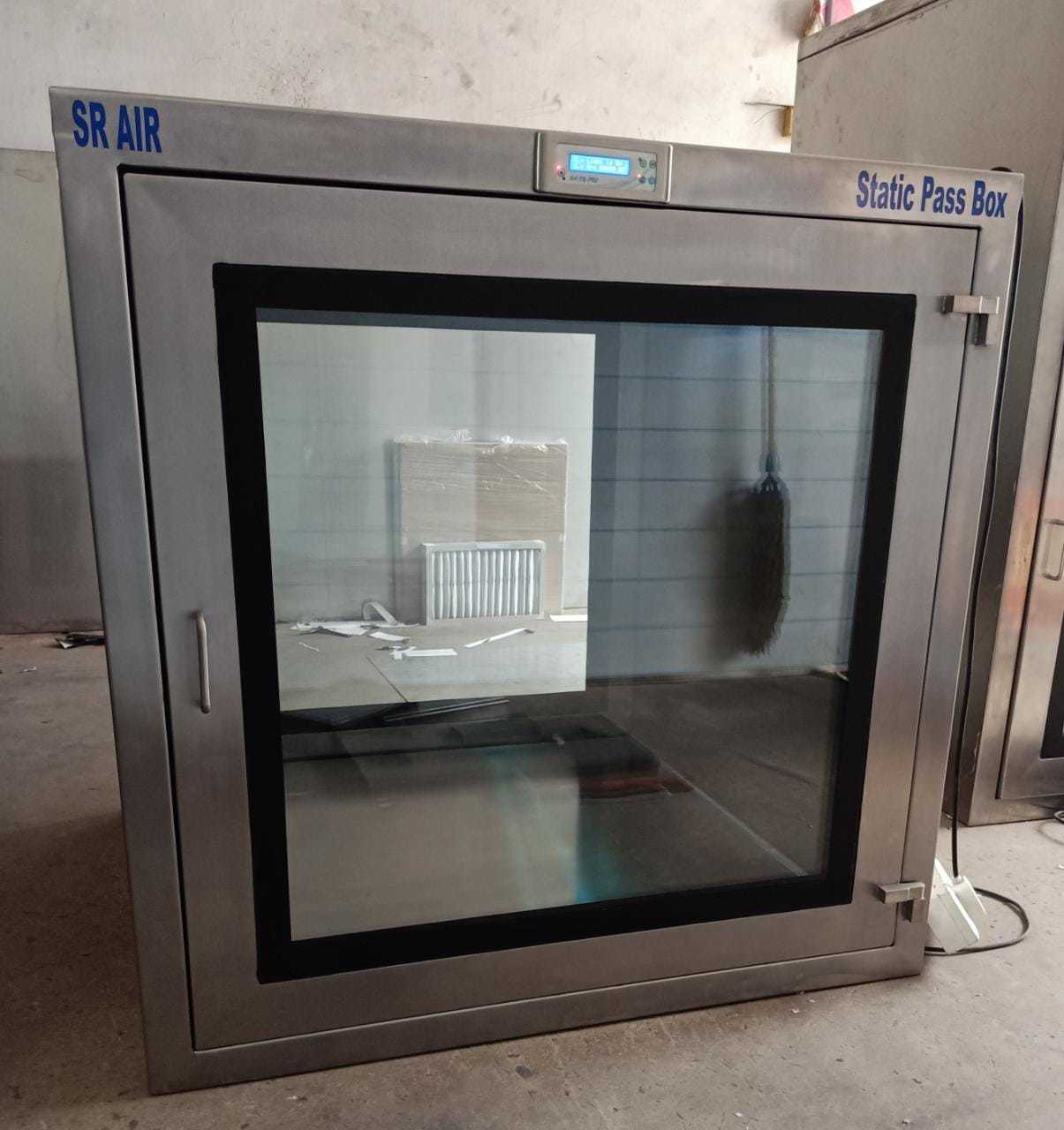 Stainless Steel Static Hatch Box - 304-ss, 50 Kg Capacity, Silver Finish | 240 Volt Power, Clean Room Equipment, 1 Year Warranty