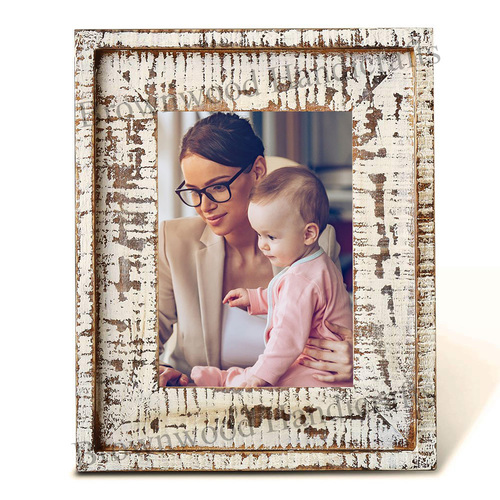 लकड़ी का फोटो फ़्रेम