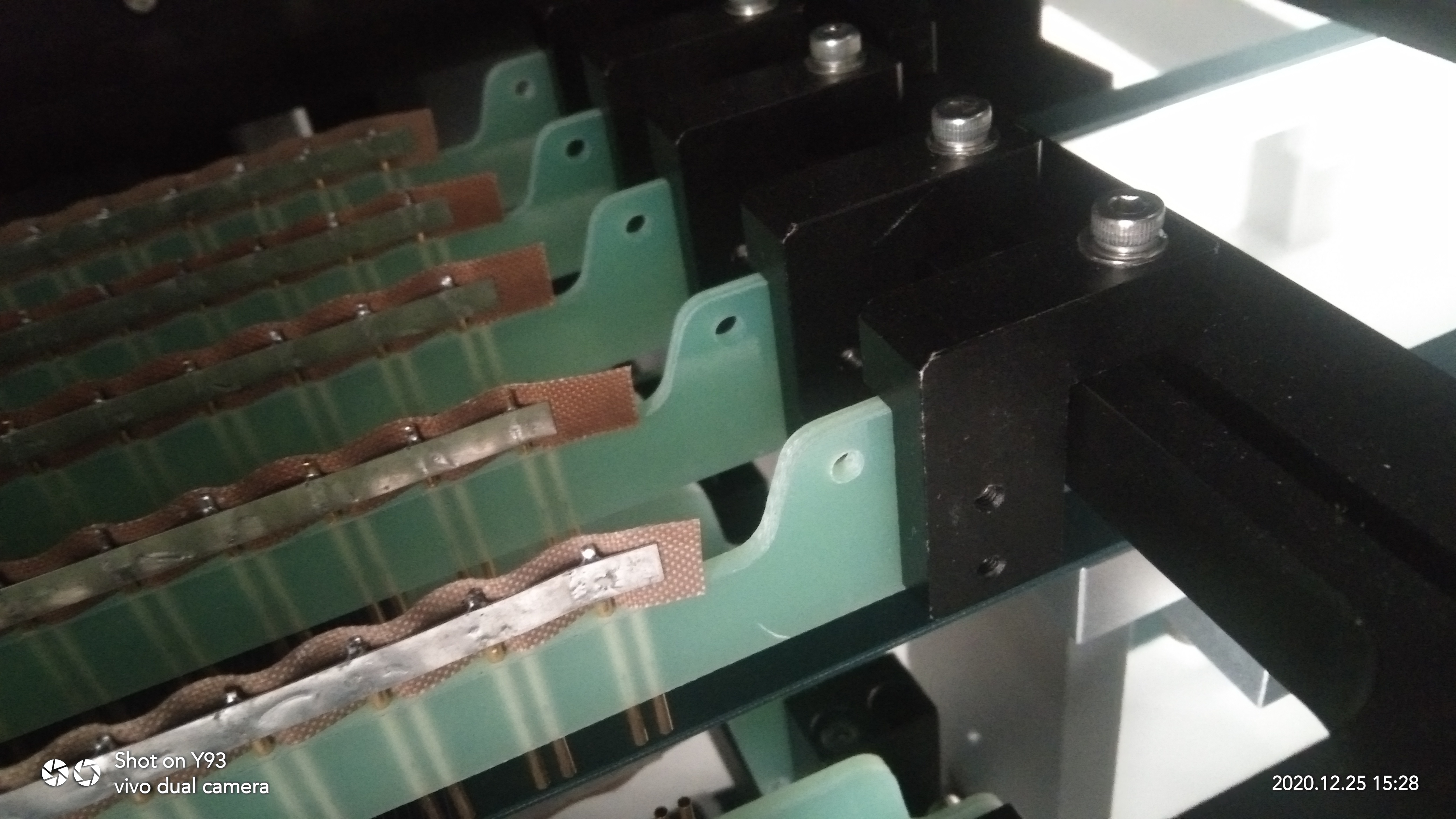Gray Automatic Solar Cell Tester And Sorter