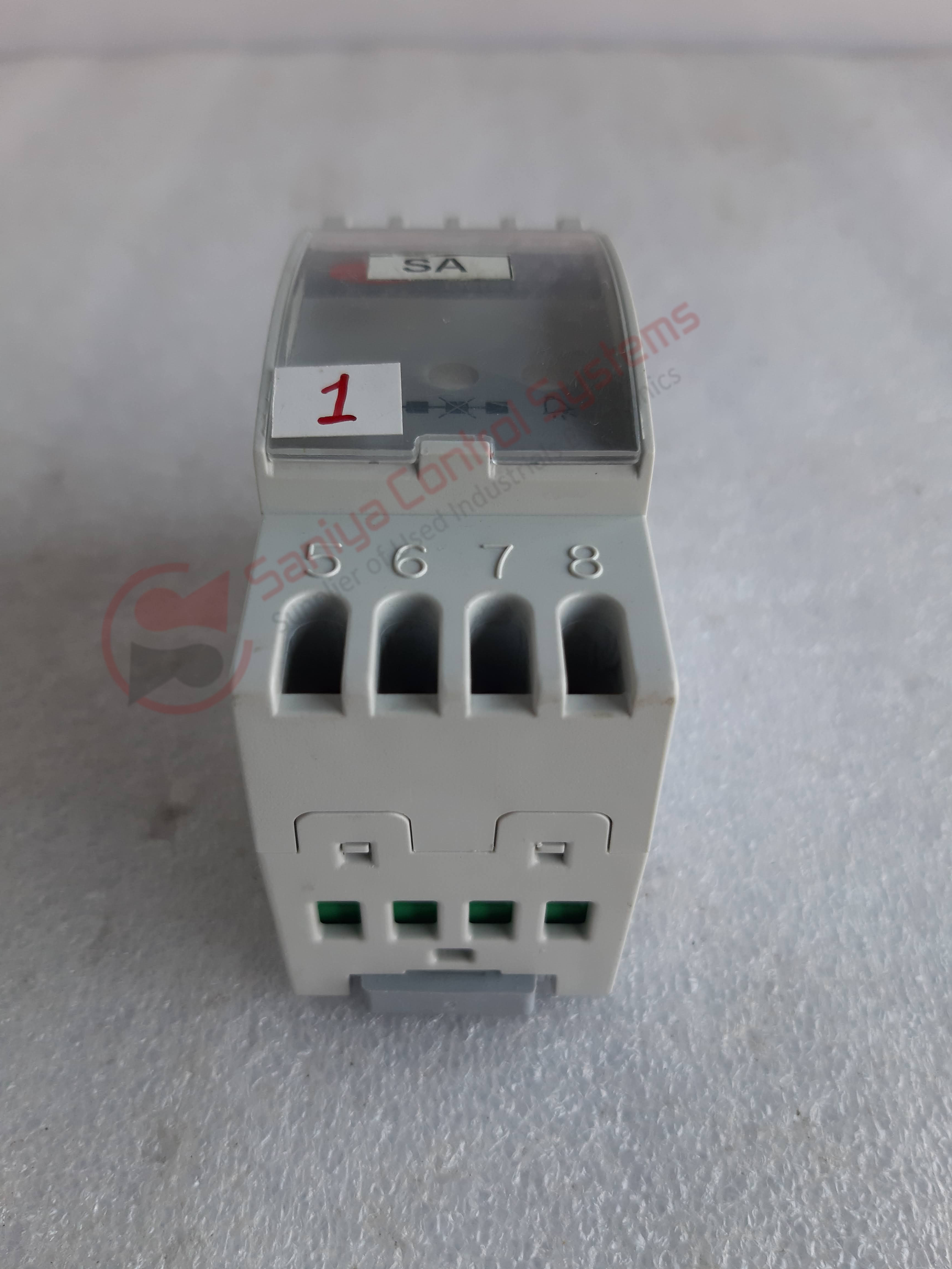 Carel Floe000010 Flood Detector - Plastic, 60x45x25 Mm, 24v Operation, Relay Output | Compact Design, Early Detection, Easy Install, Reliable Sensing
