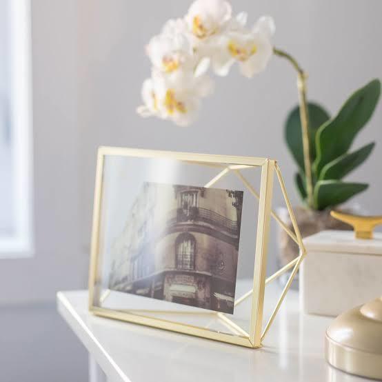 Glass Photo Frame - Brass Metal, 152.4x101.6mm, Clear Glass With Gold Finishing | Professional Style For Elegant Home Decor