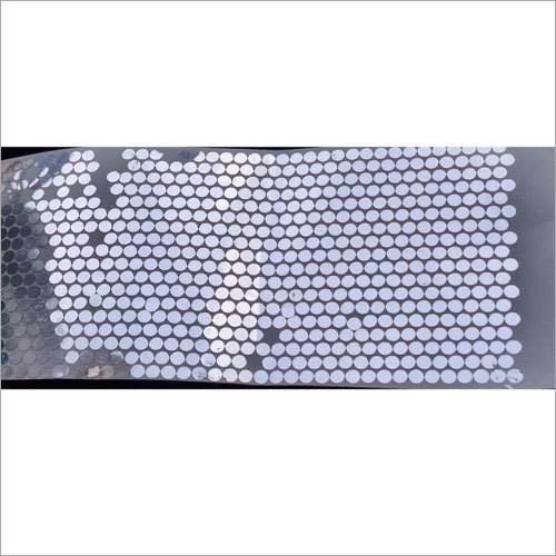 सिल्वर मिरर स्टिकर शीट का आकार: विभिन्न आकार में उपलब्ध