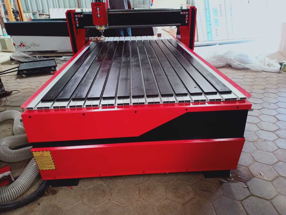 Cnc Router Wr13.25 - Mild Steel, 1300mm X 2500mm Working Area | 3.5kw-6kw Spindle, Air Cooling, 220-380v Input