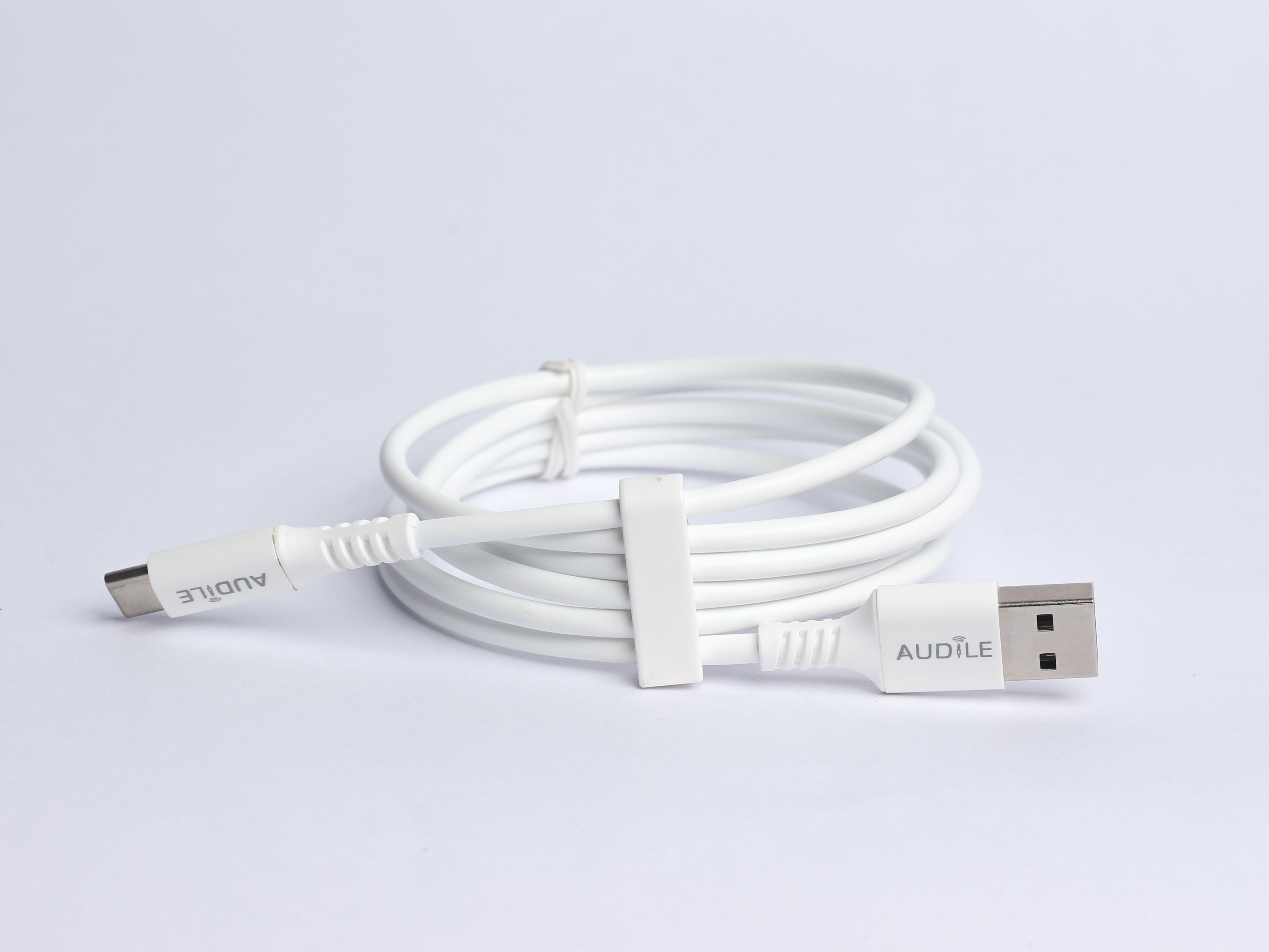 Audile = Usb To Type C 1.2mtr
