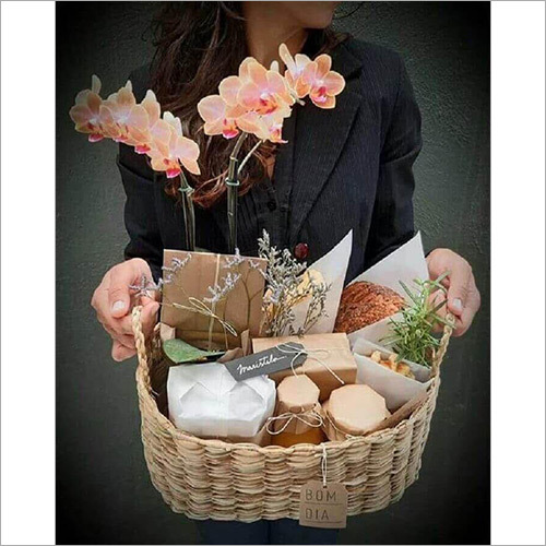 Lacadeau Gift Baskets Hampers