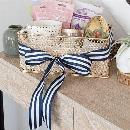 Lacadeau Gifting Hampers Basket for Giftings