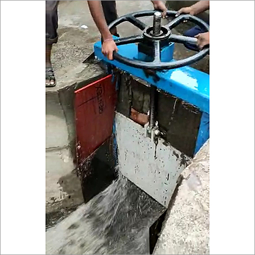 Wall Thimble Sluice Gate Size: As Per Requirement