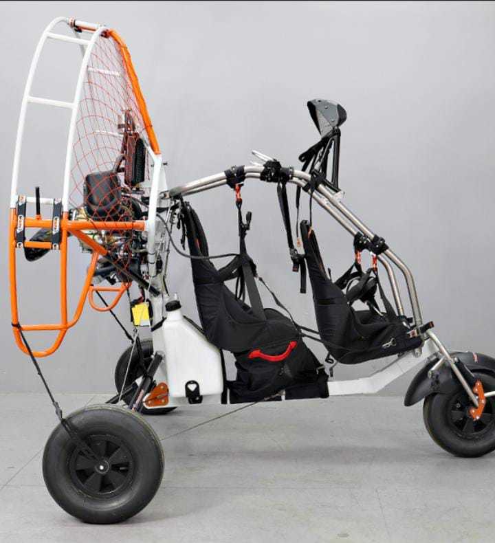 Para Motor - Rotax 582 Cc, Itv Bulldog Glider 480kg | Dual Seats, Liquid-cooled, Front Disk Brake, 32l Fuel Capacity, 4-blade Propeller, Reliable Engine