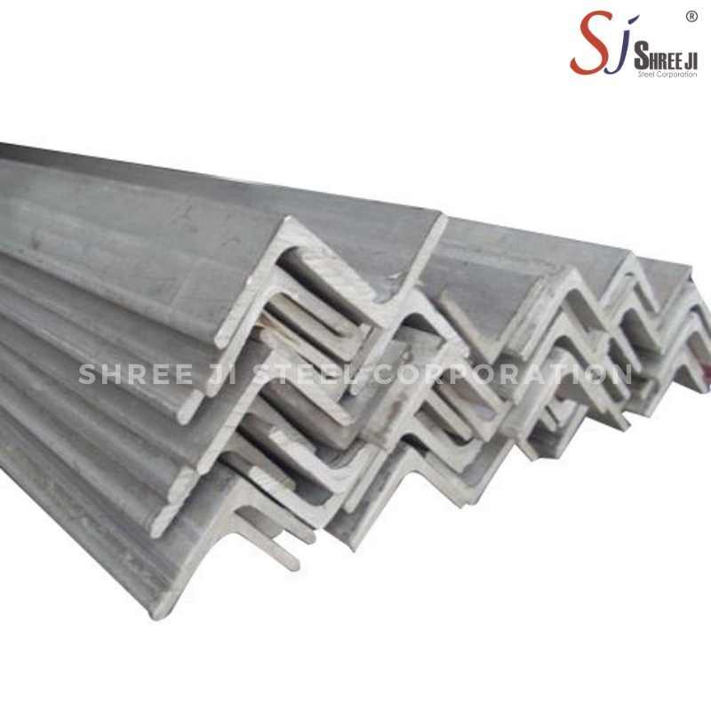 Sail Shaped Angle - Color: Black