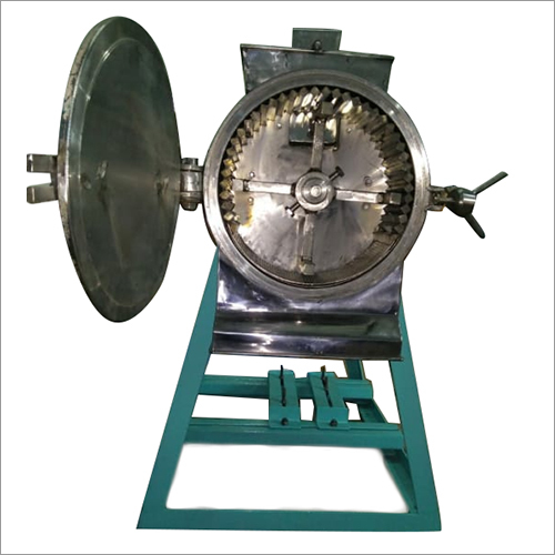 Masala Grinding Machine - Stainless Steel, 400 x 400 x 600 mm , 1 HP Power, 10 kg Capacity, 1440 RPM Speed, 30 kg Weight, 220 V Voltage