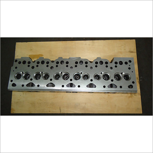 Om 366a Cylinder Head - Material: Iron