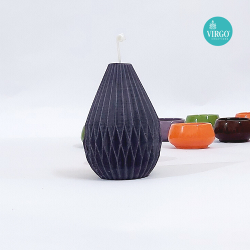 Origami Pear Candle - Handmade Soy Wax, 7.1x7.1x10cm, Grey | 12-15 Hours Burning Time, Dark & Stormy Fragrance, Elegant Home Decor