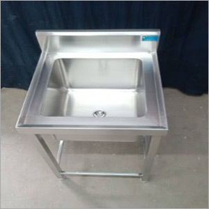 Commercial Single Sink - Features: Rust Resistance