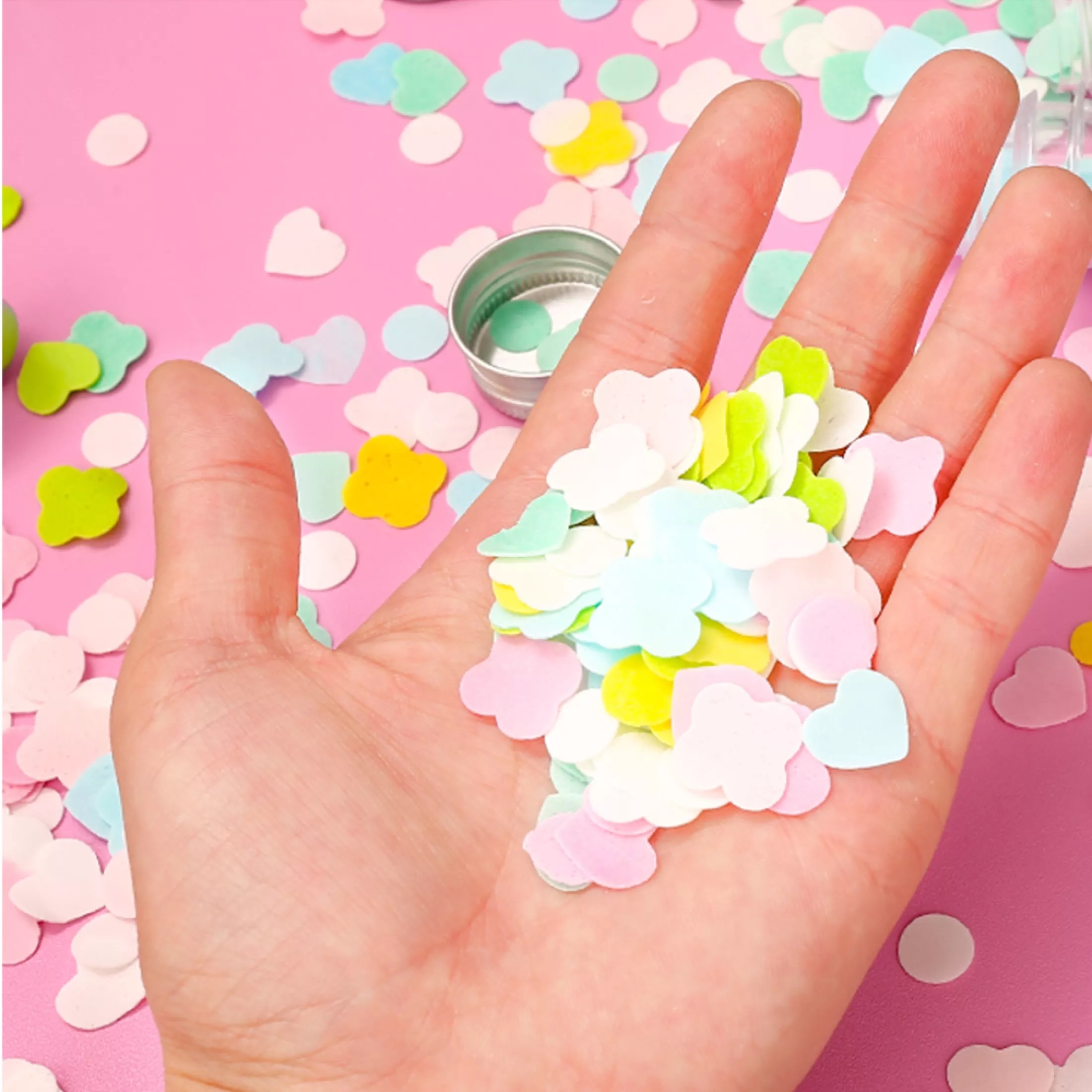 50pcs Paper Soap With Container