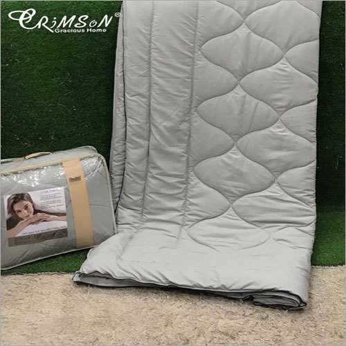 Star Fabric Grey Coloured Comforters Size: Full