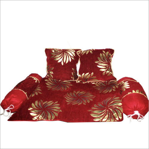 प्रिंटेड डिज़ाइनिंग शैनेल बेड स्प्रेड 7 पीस