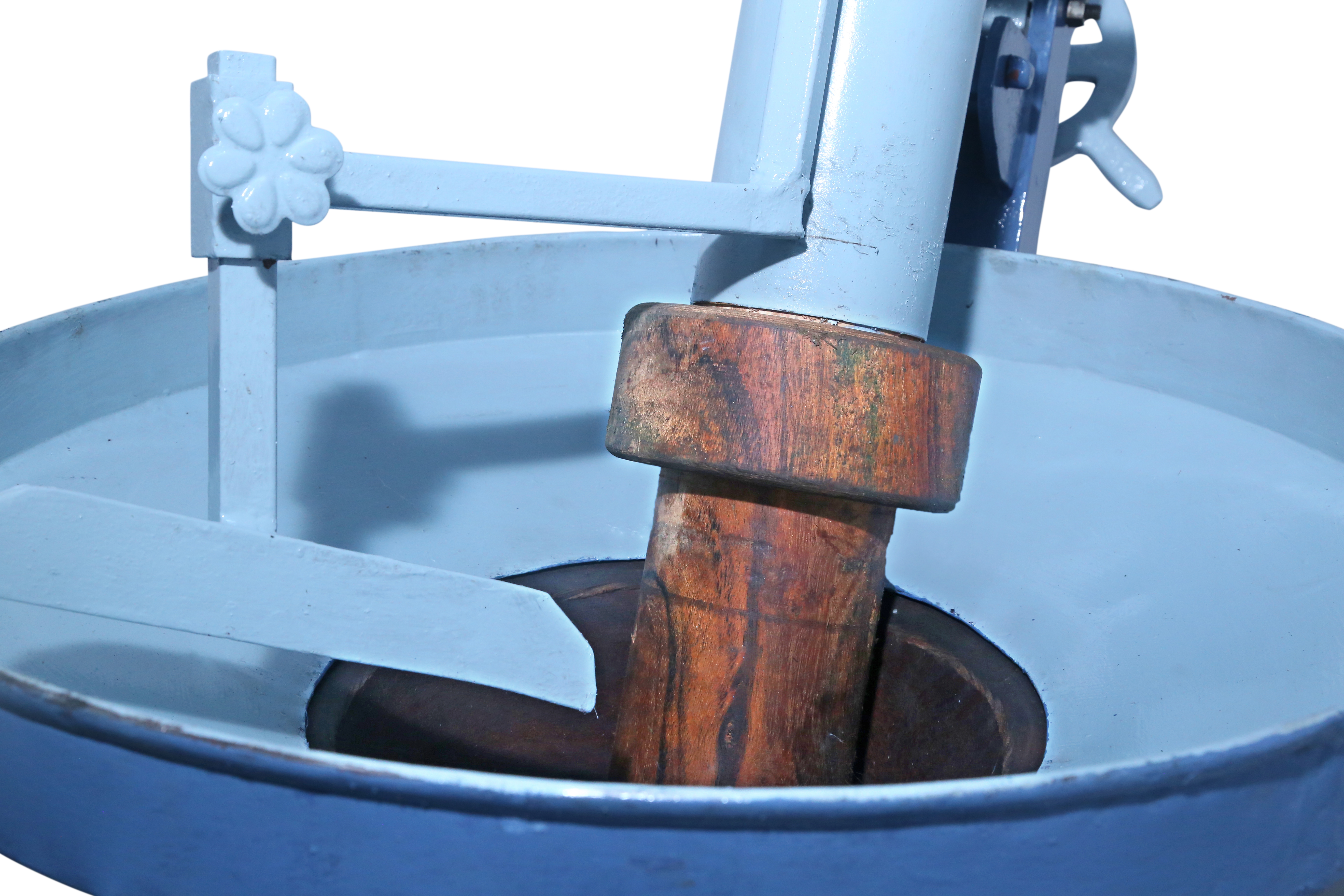 Marachekku Machine - Rotary Material, 3.5x3.5x4.5 Foot Size, 2.5 Watt Power | Semi-automatic Operation, 15-20kg/hr Production Capacity, 1 Year Warranty, 375kg Weight