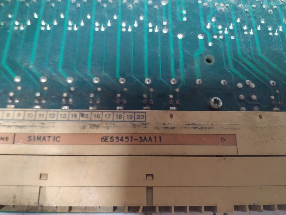 Siemens Simatic S5 135u 6es5451-3aa11 Module