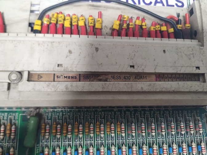 Siemens Simatic S5 135u 6es5430-4ua11 Module