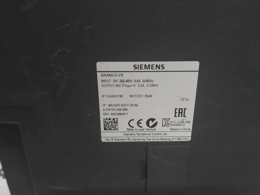 Siemens Sinamics 6sl3210-5de17-8ua0 Servo Drive