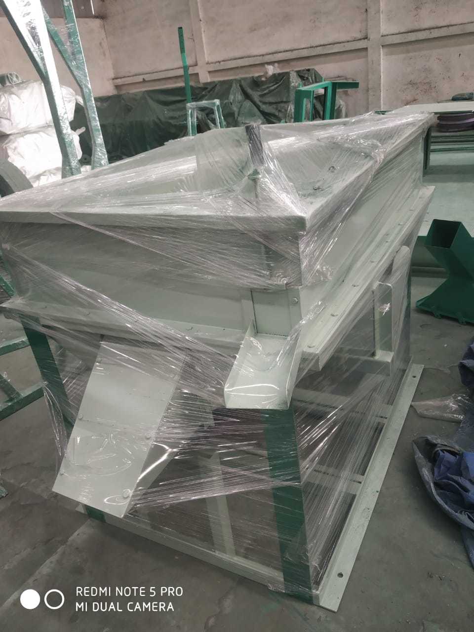 Flat Atta Separator - Capacity: 300 To 350 Kg/hr