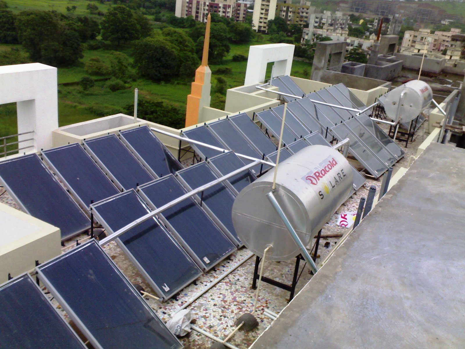 Solar Water Heater - Stainless Steel, 1055 Mm Length, 500l Capacity | Wall Mounted, Silver Color, 5 Years Warranty